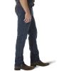 imageWrangler Mens Retro Slim Fit Straight Leg JeanPortland