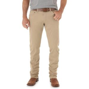 imageWrangler Mens Retro Slim Fit Straight Leg JeanFawn