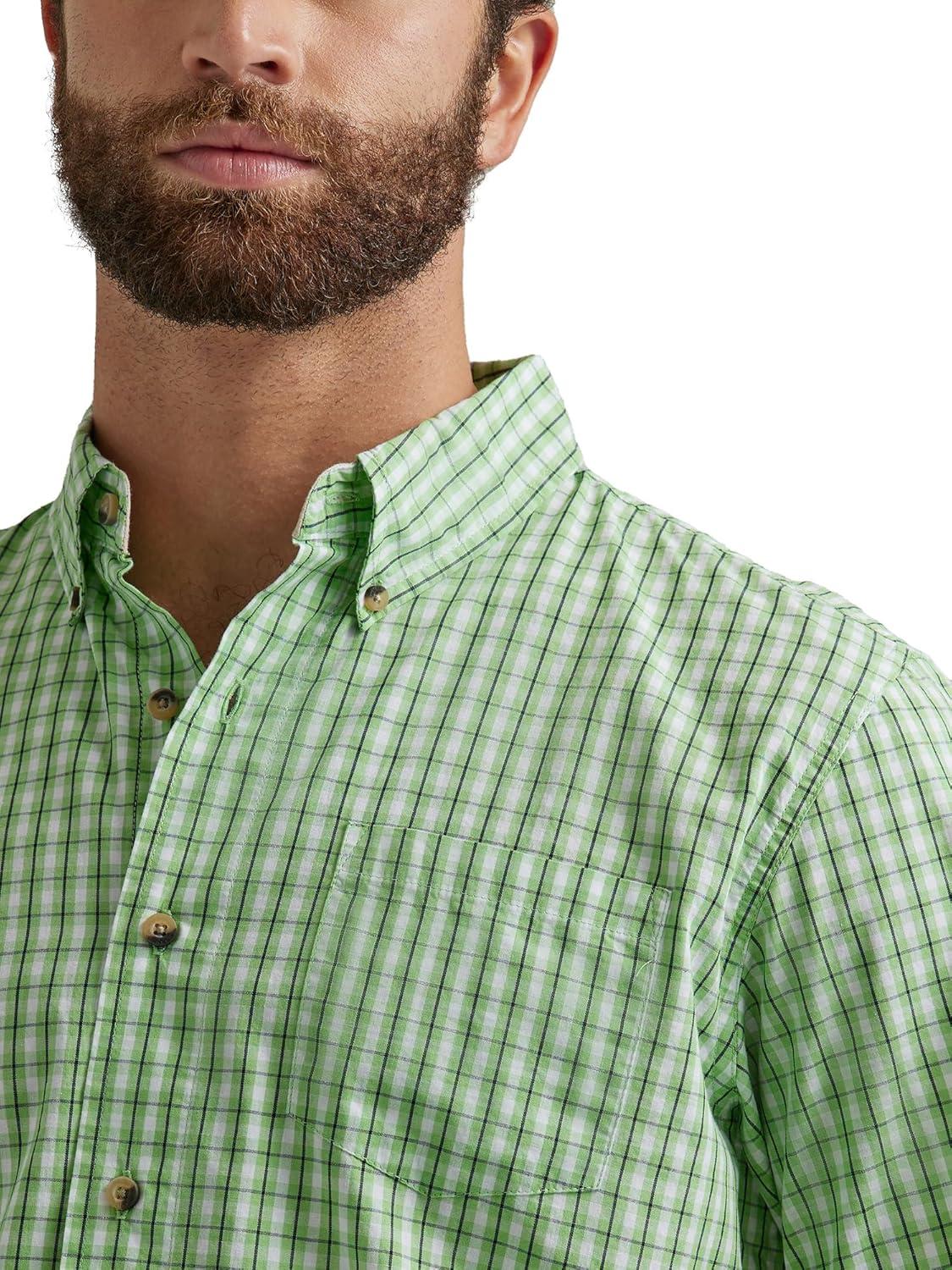 imageWrangler Authentics Mens Short Sleeve Classic Plaid ShirtForest Shade