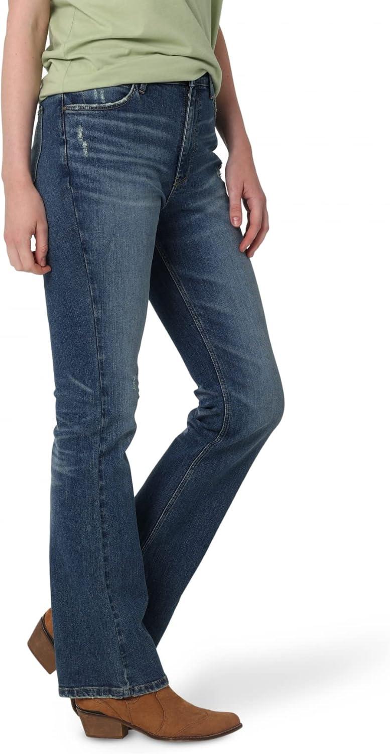 imageWrangler Womens High Rise Bold Boot JeanDirt Road
