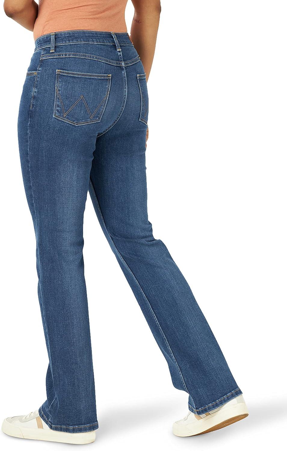 imageWrangler Womens High Rise Bold Boot JeanHudson