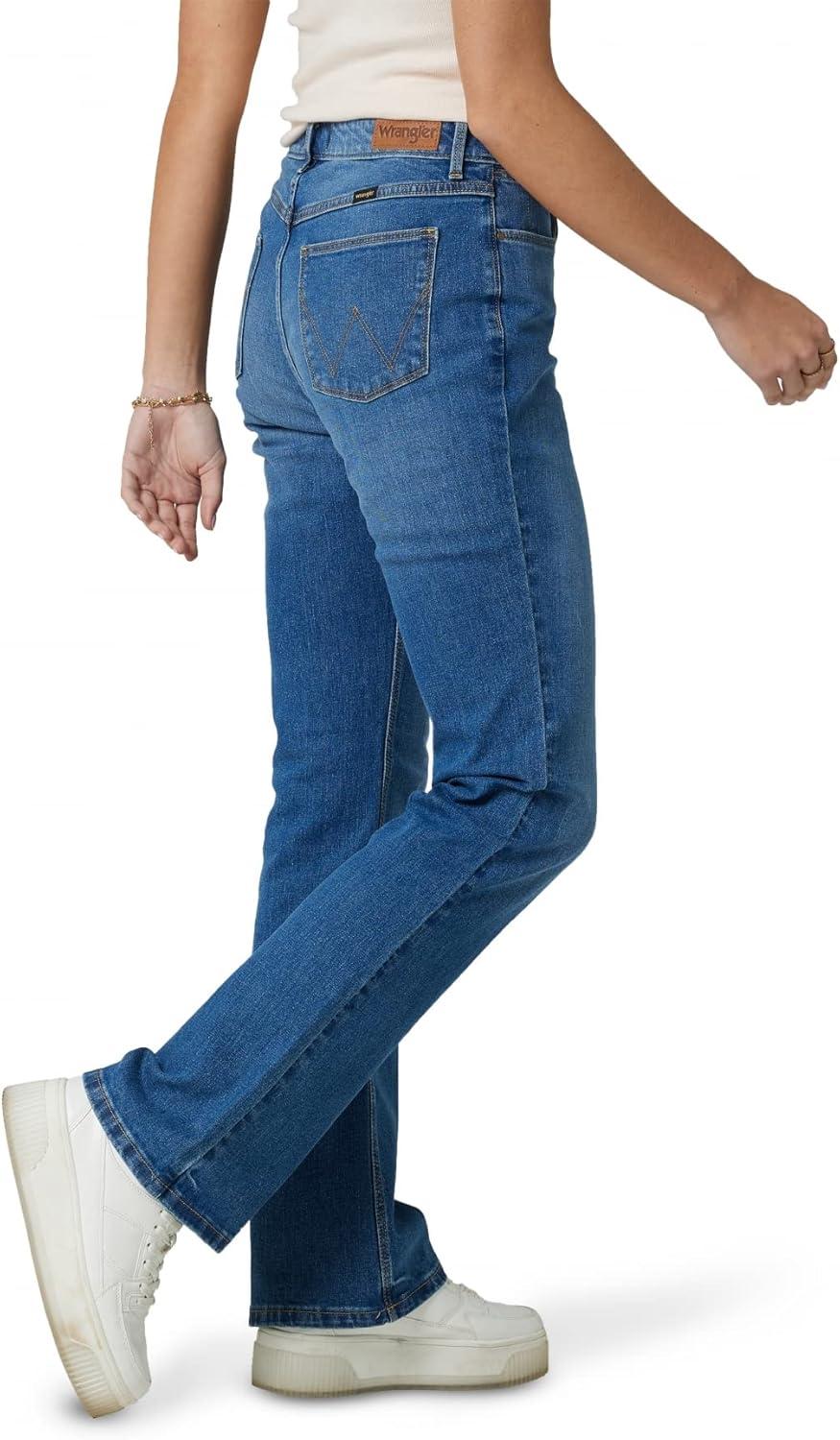 imageWrangler Womens High Rise Bold Boot JeanOcean Medium