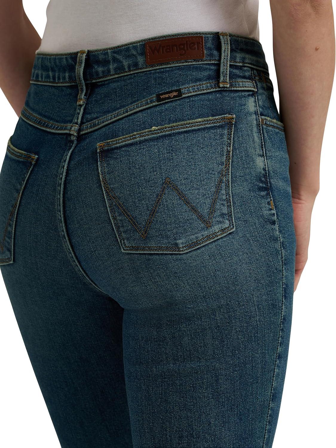 imageWrangler Womens High Rise Bold Boot JeanStormy Indigo