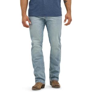 imageWrangler Mens Retro Slim Fit Boot Cut JeanBearcreek