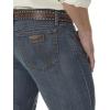 imageWrangler Mens Retro Slim Fit Straight Leg JeanBarrel