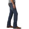 imageWrangler Mens Retro Slim Fit Straight Leg JeanCelina