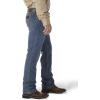 imageWrangler Mens Retro Slim Fit Straight Leg JeanPayson