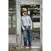 imageWrangler Mens Retro Slim Fit Straight Leg JeanRiver Wash