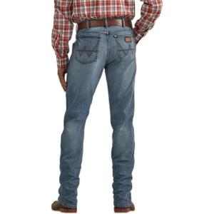 imageWrangler Mens Retro Slim Fit Straight Leg JeanBrown