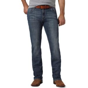 imageWrangler Mens Retro Slim Fit Straight Leg JeanCelina